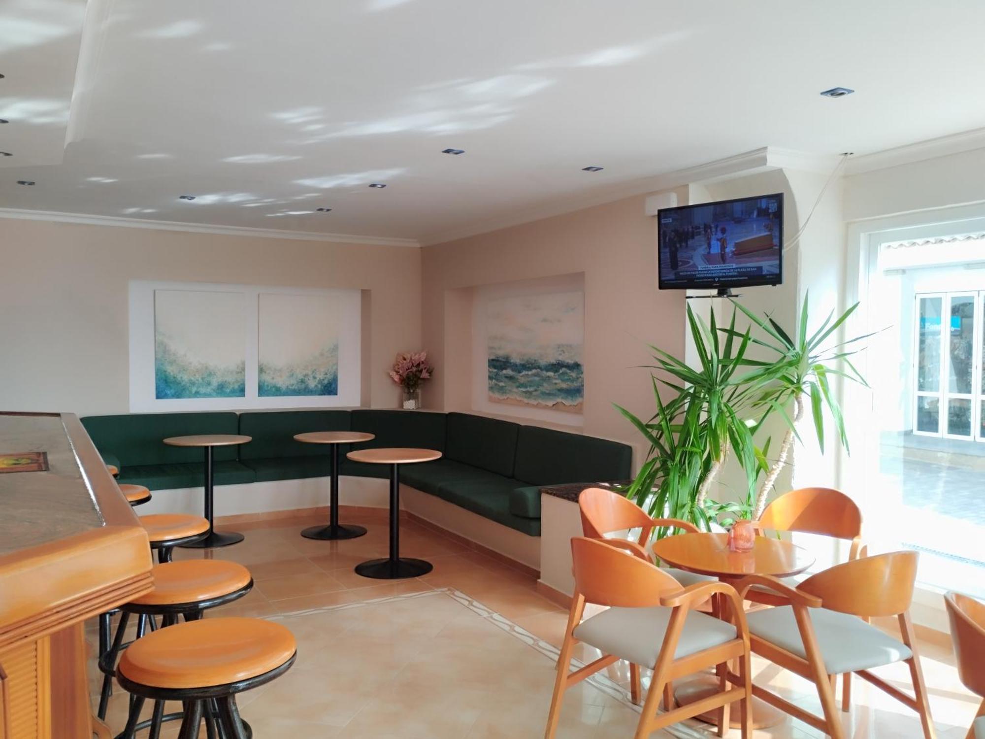 Es Cana Hostal Mar Y Huerta מראה חיצוני תמונה